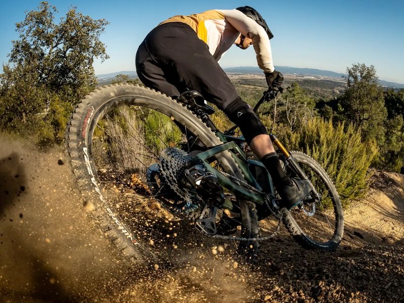 Nuovo gruppo Shimano XTR M9200 Di2